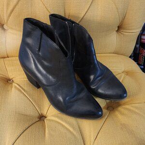 Frye heeled ankle boots, 9